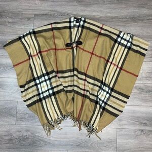 Fraas Poncho Cape Plaid Black Brown Acrylic Fringe Tassle Edge One Size